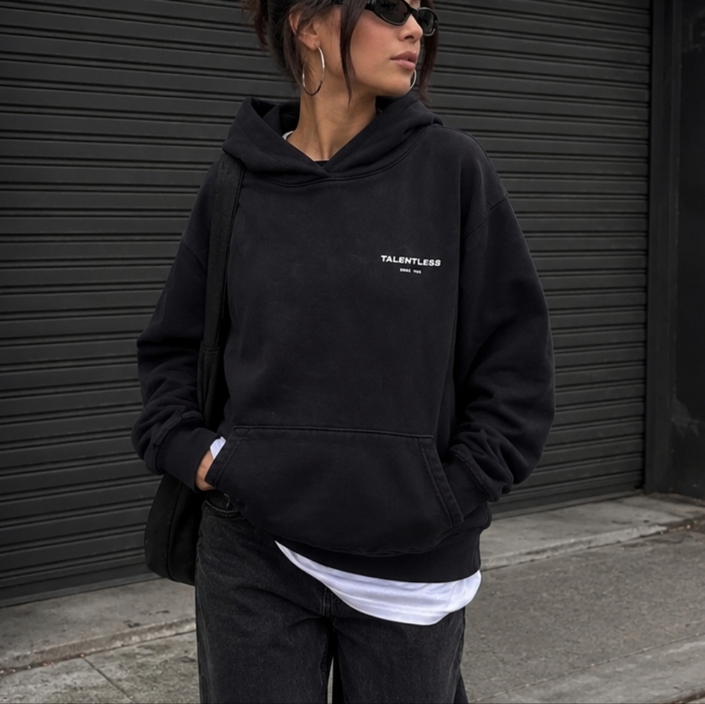 TALENTLESS Black Essential Hoodie Sweatshirt Men’s/Women’s Size L Streetwear